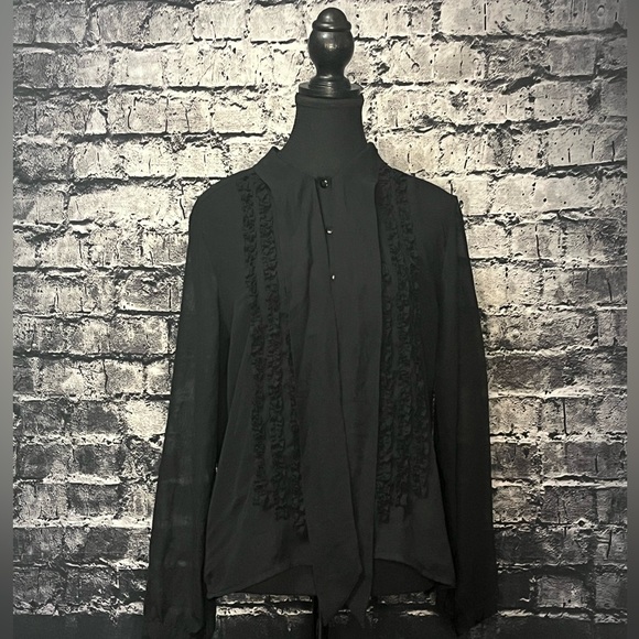 D’Annah Top - Picture 2 of 5